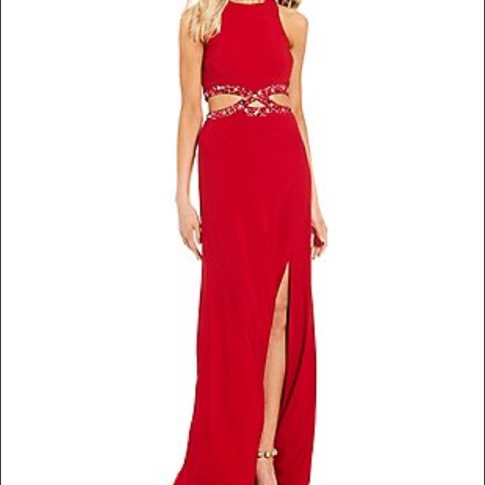 Morgan & Co. Red Homecoming/Formal Dress